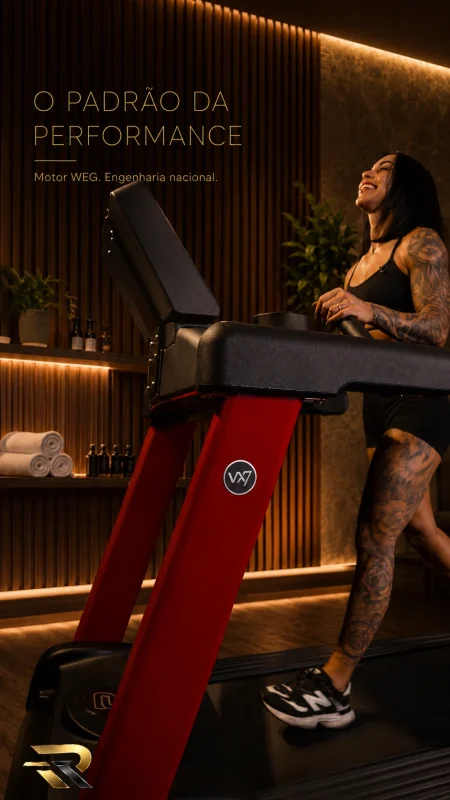 Esteira profissional R-Cardio VX7 com motor WEG em ambiente wellness de alto padrão